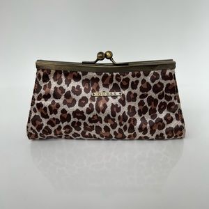 GUESS leopard clutch with optional chain